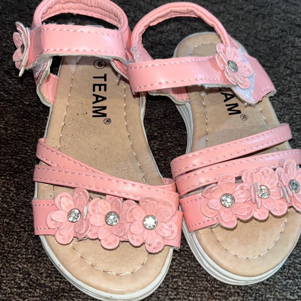 Toddler Girls Pink Flower Team sandals